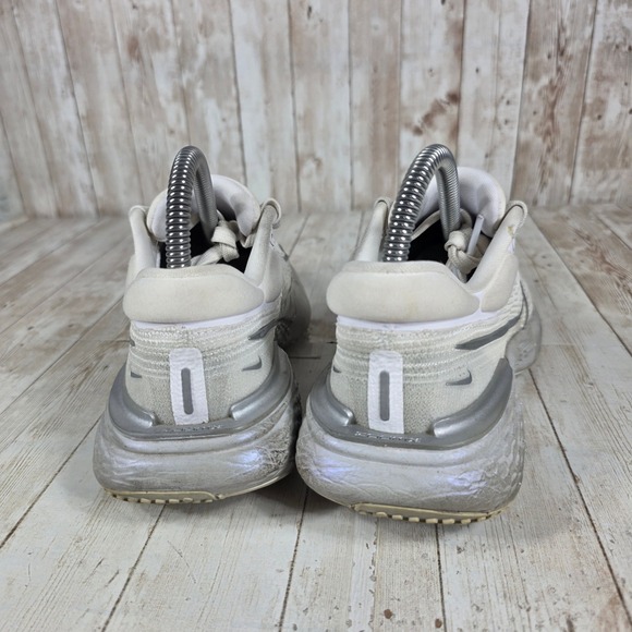 Nike React Infinity Run Flyknit 2 Women's Running Shoes CT2229-101 White Silver - Picture 3 of 8